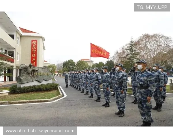 球星劳逸结合模范：赛后第一时间与家人团聚